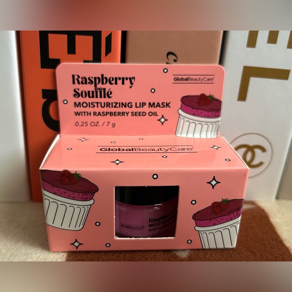 ❤️ NEW ❤️ Raspberry Soufflé Moisturizing Lip Mask ❤️
